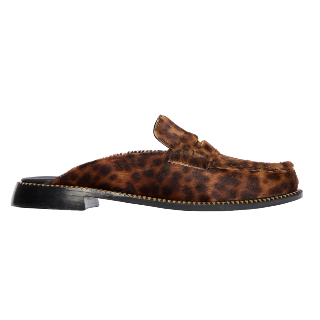 Temi Mule in Leopard Haircalf