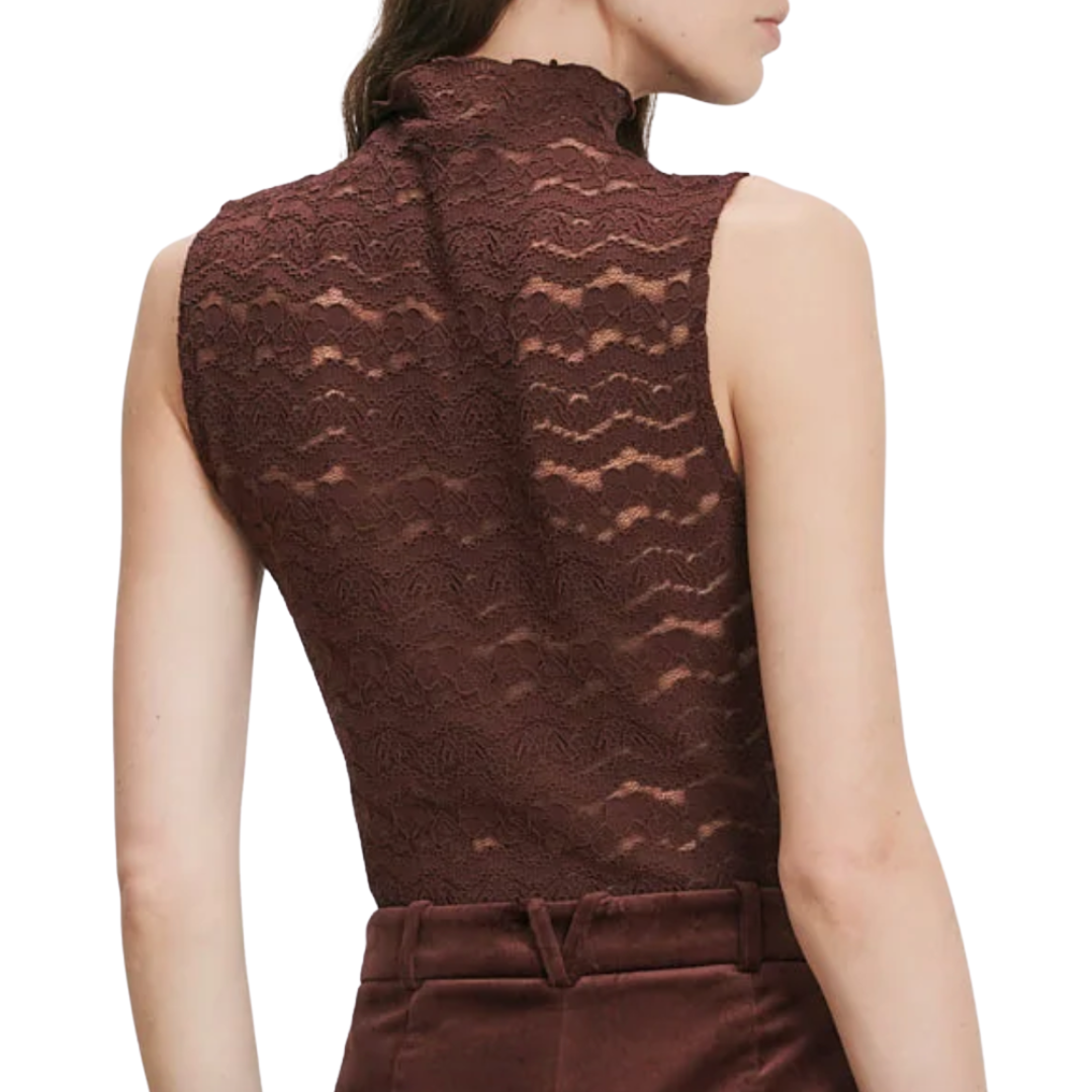Alora Lace Top in Burgundy