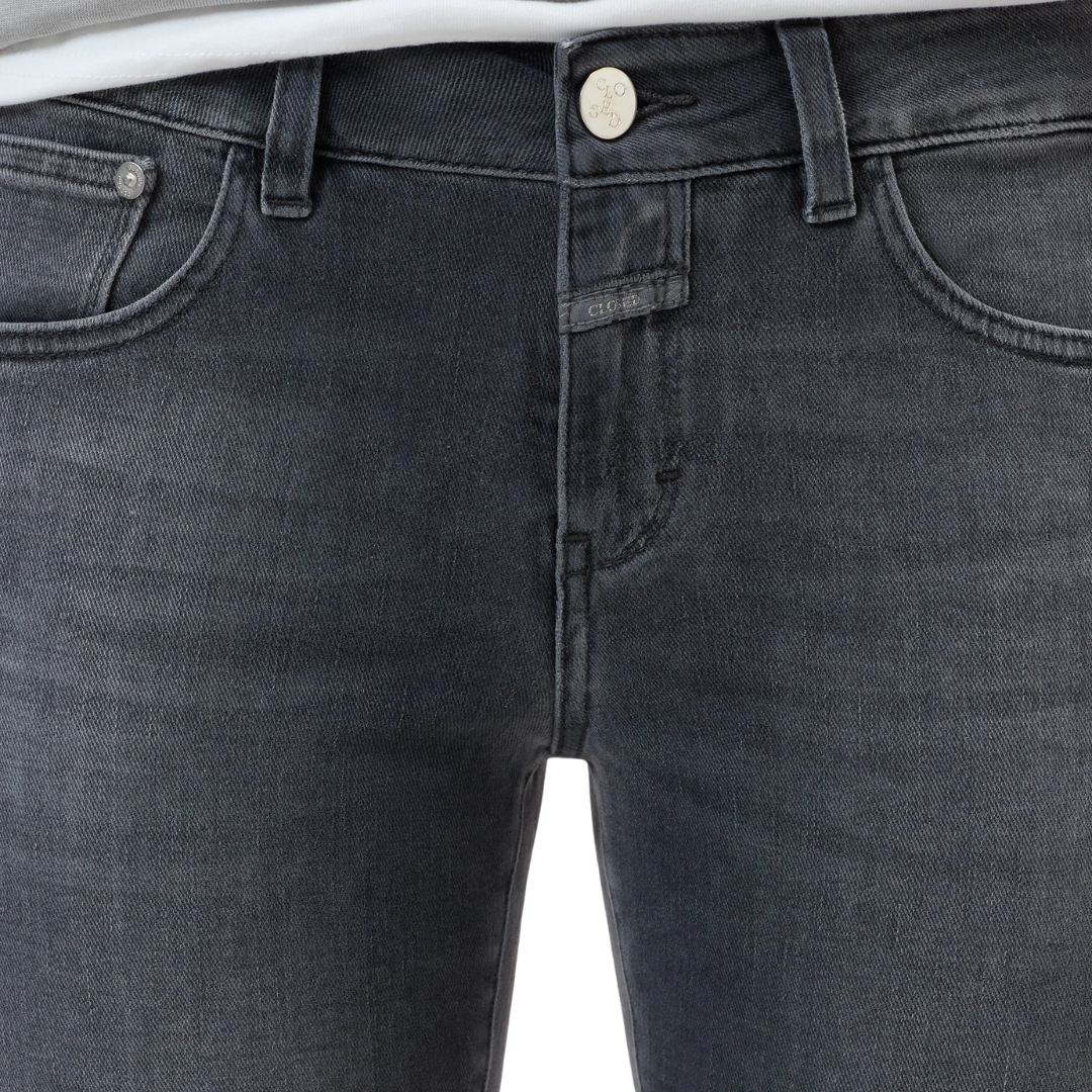 Baker 32" in Dark Grey