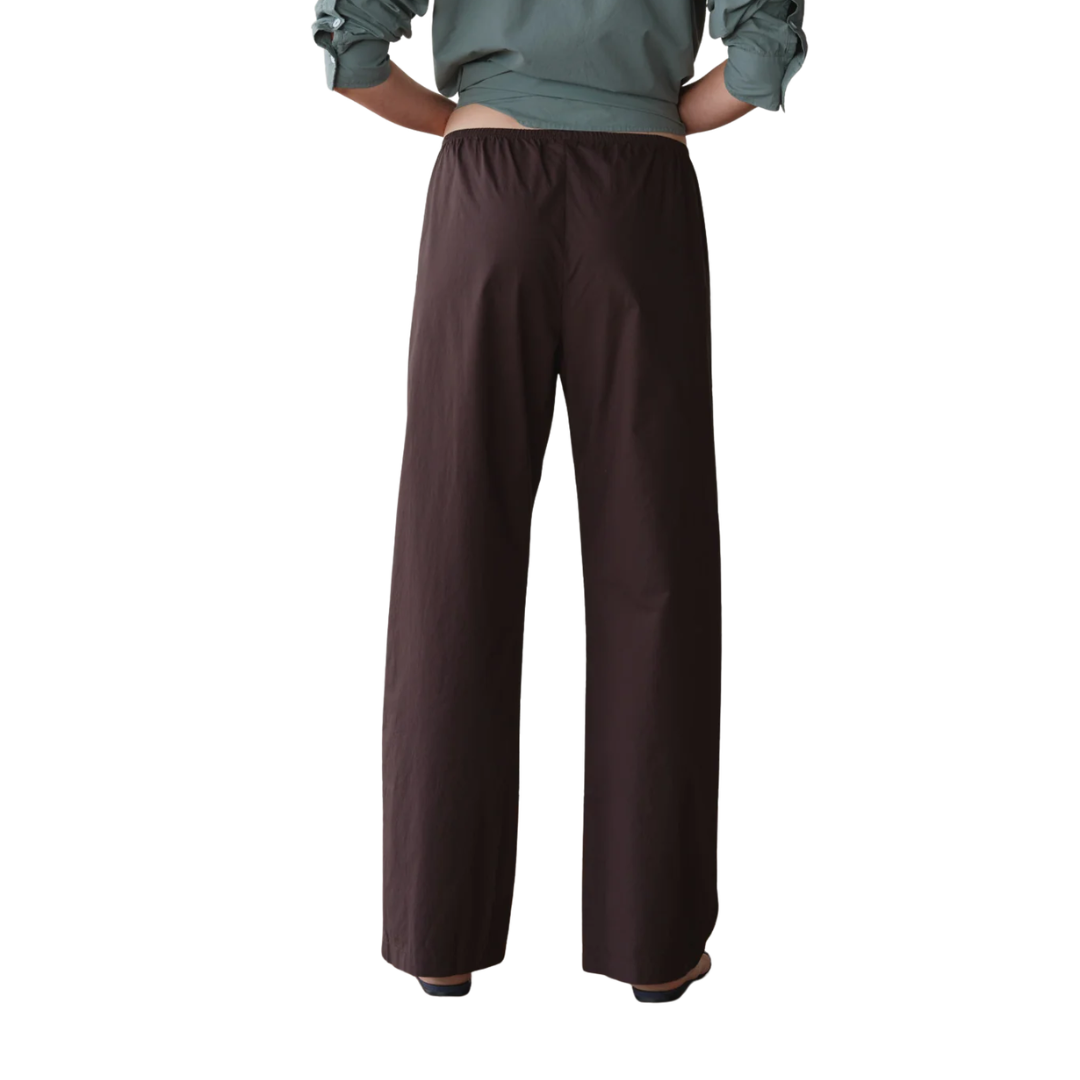 The Pop Simple Pant in Espresso