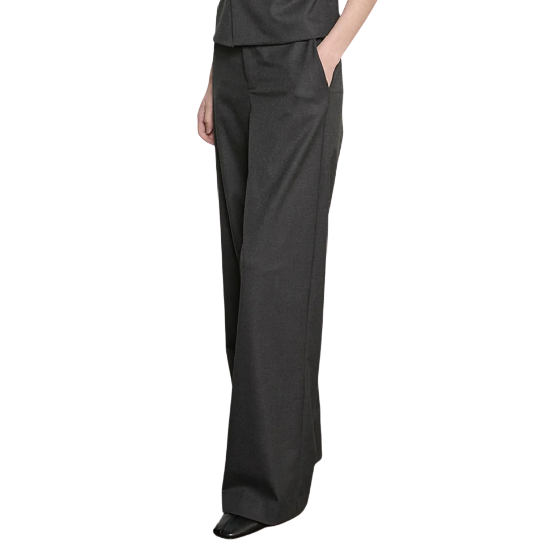 Boyish Trouser in Dark Charcoal