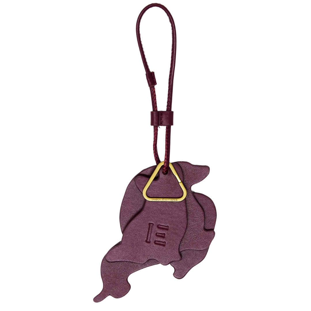 Toutou Keychain in Burgundy