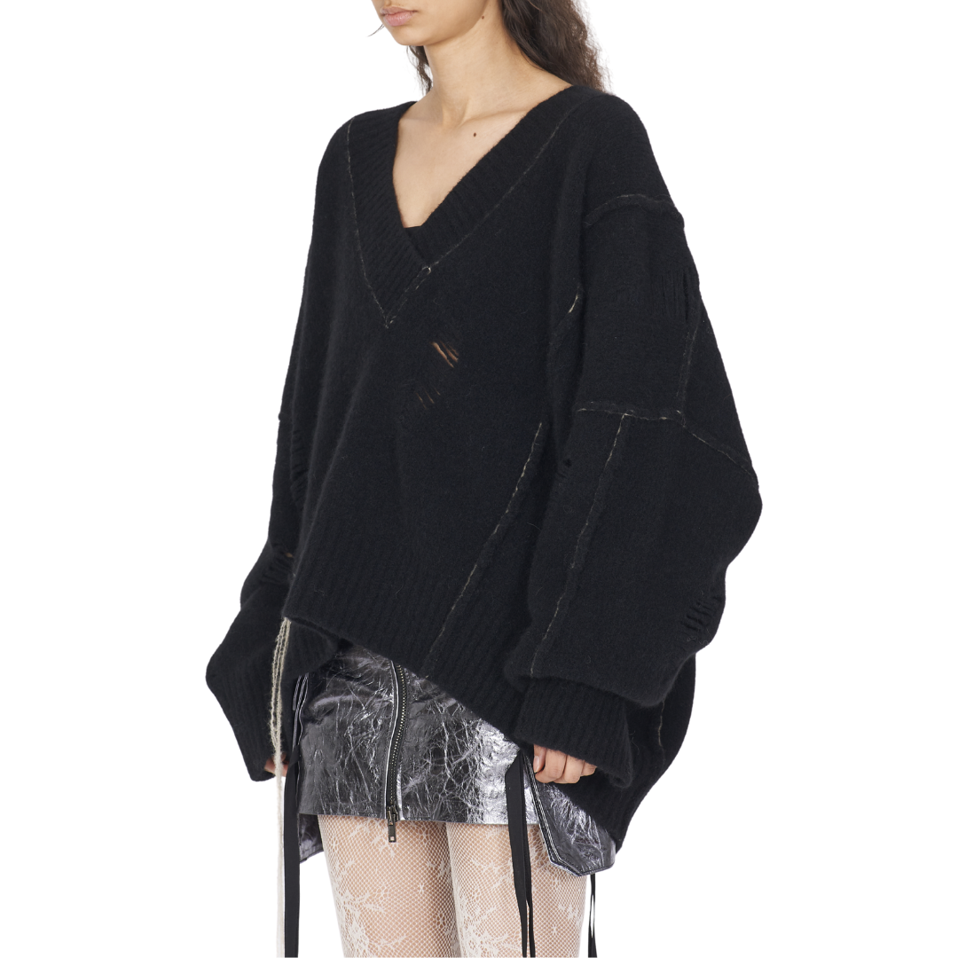Yak Side Opening V-neck Sweater in Black