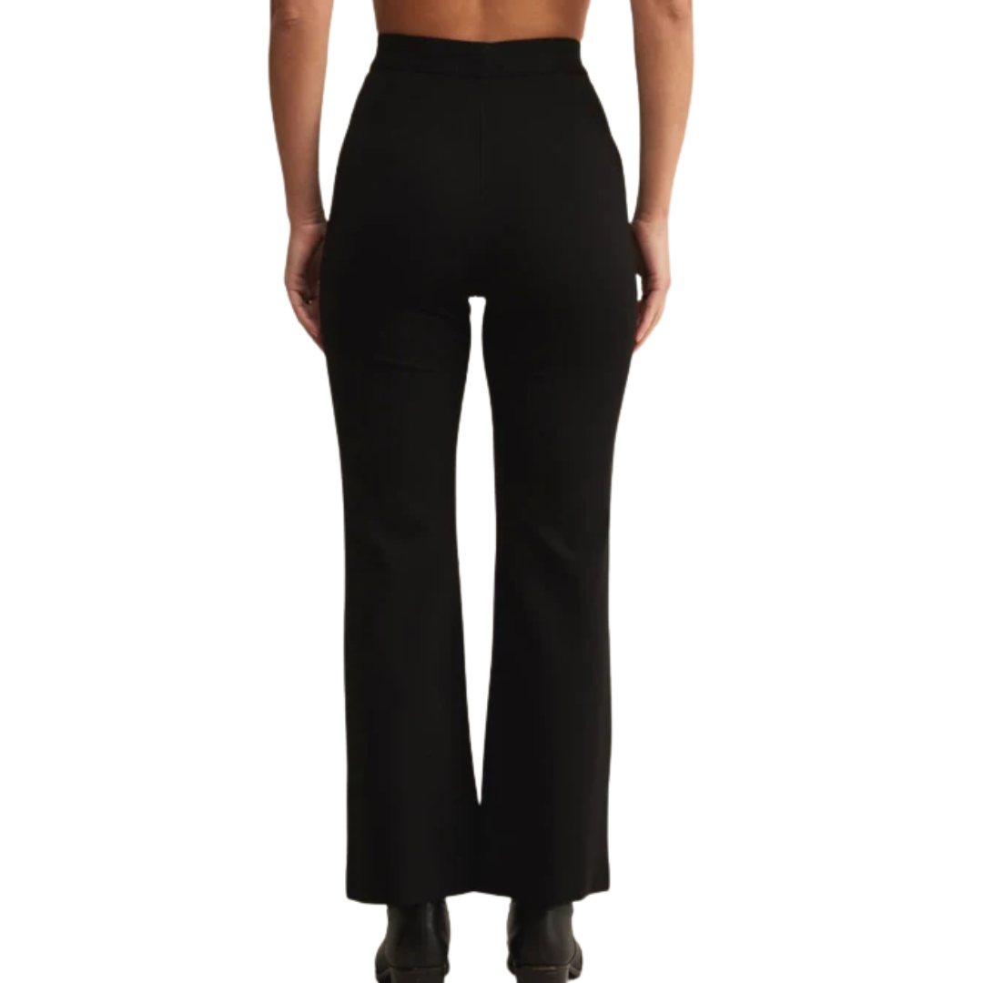 Do It All Slim Kick Pant in Black