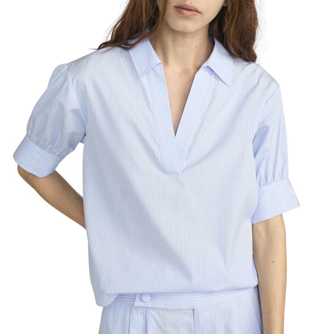 The V-Neck Popover Top in Venice Blue Multi