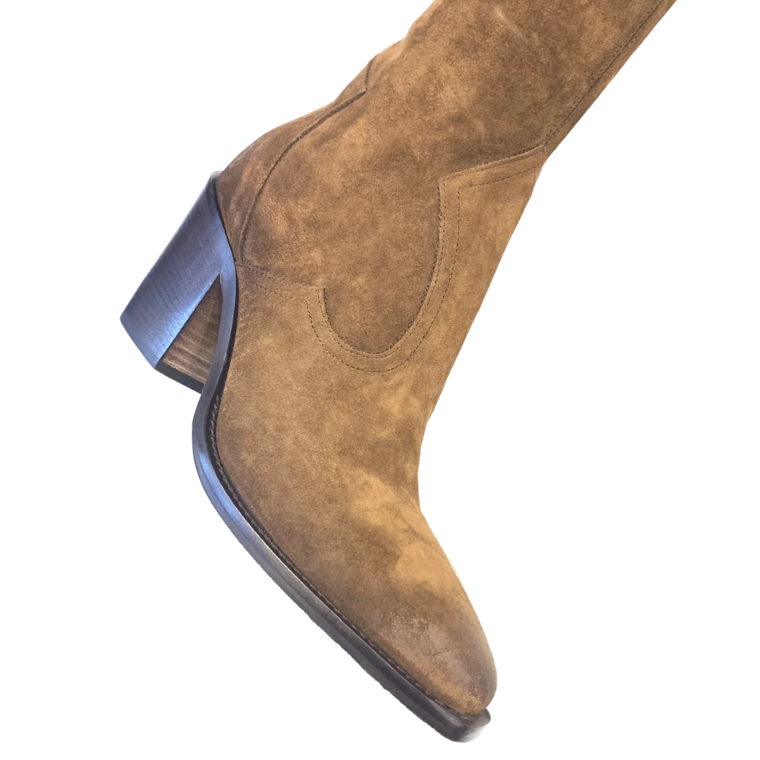 Suede Knee Boots in Sigaro Brown
