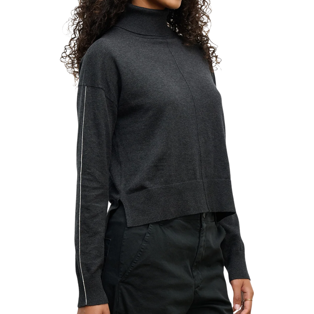 Libra Turtleneck Sweater in Cinder