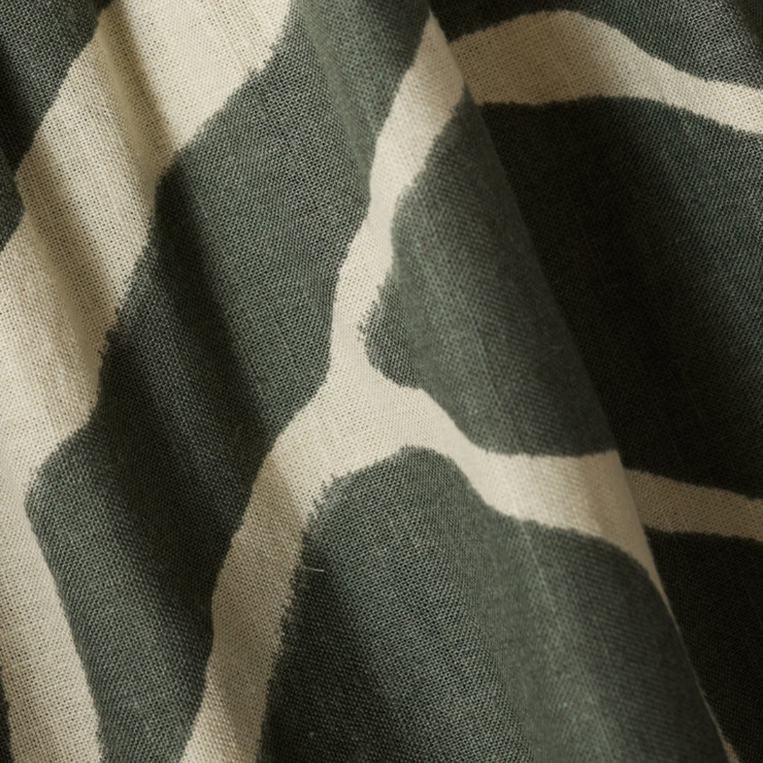 Bayside Tova Palm Linen Maxi Dress in Tea Leaf