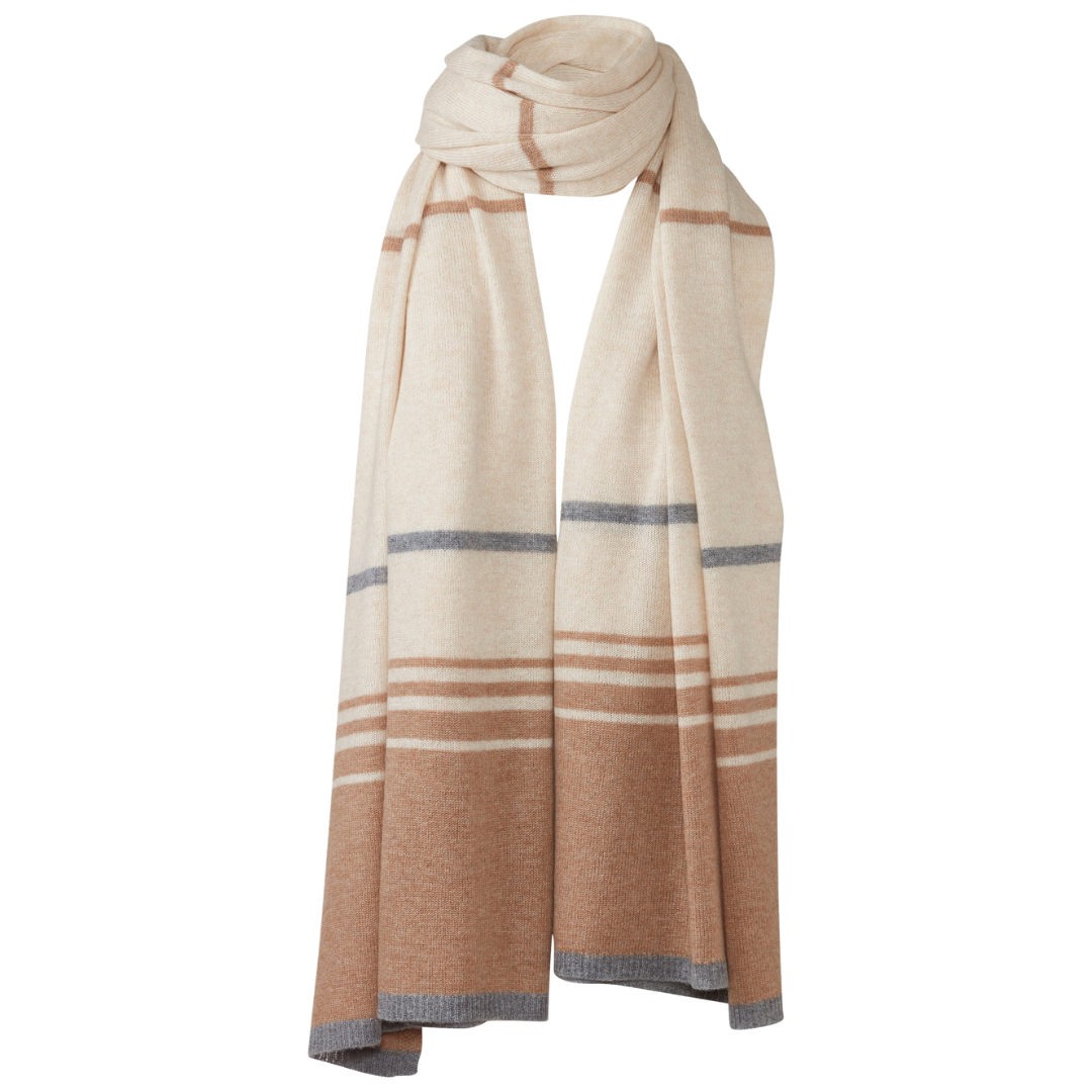 Colorblock Travel Wrap in Sandstone