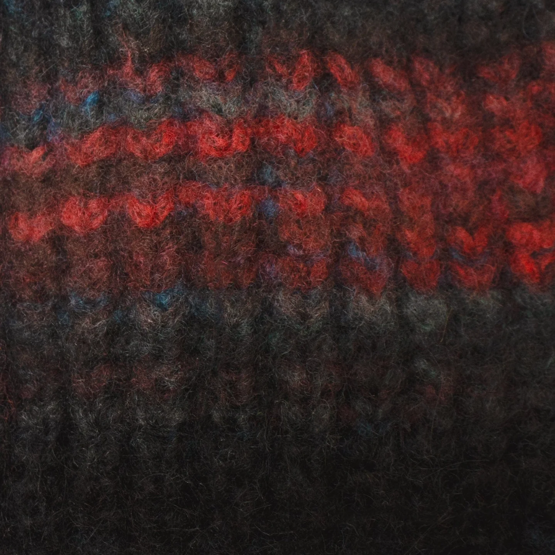 Reice Beanie in Black Ombre
