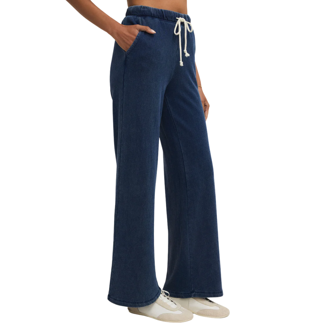 Hunter Knit Denim Pant in Indigo