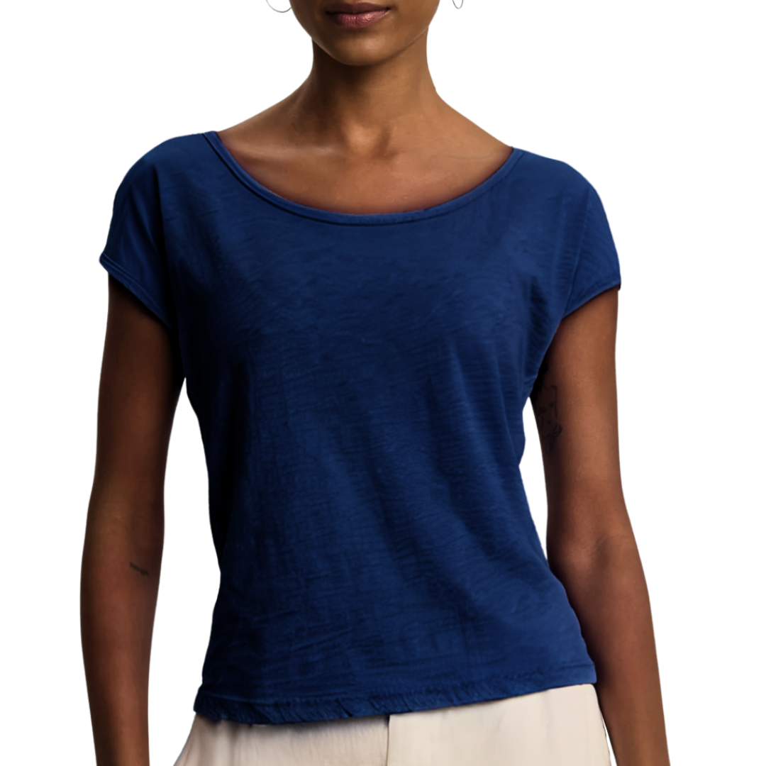 Vivienne Tee in Navy