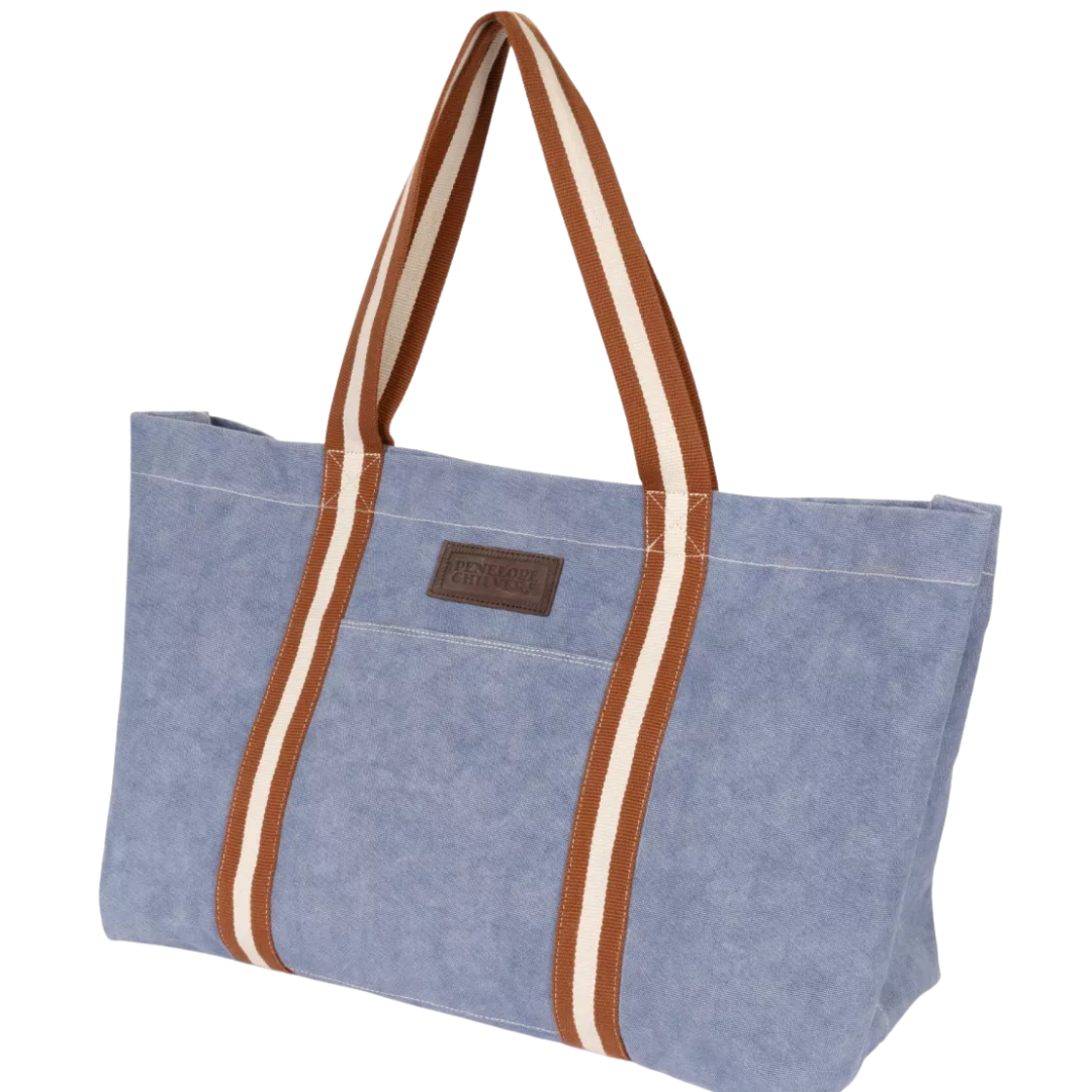 Wilderness Waxed Cotton Canvas Tote in Navy