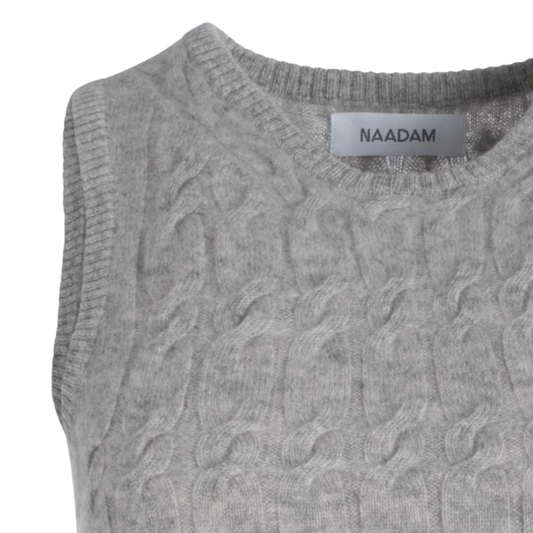 Cashmere Cable Tank in Cement