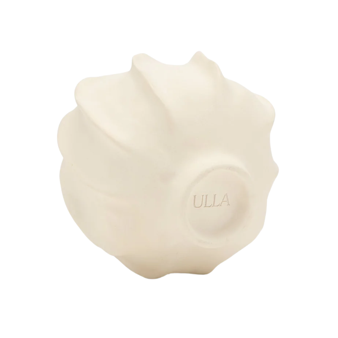 ULLA Candle in Cowrie