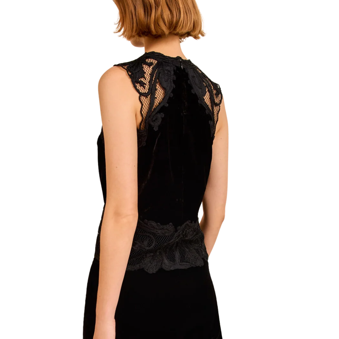 Kassandra Embroidered Top in Noir