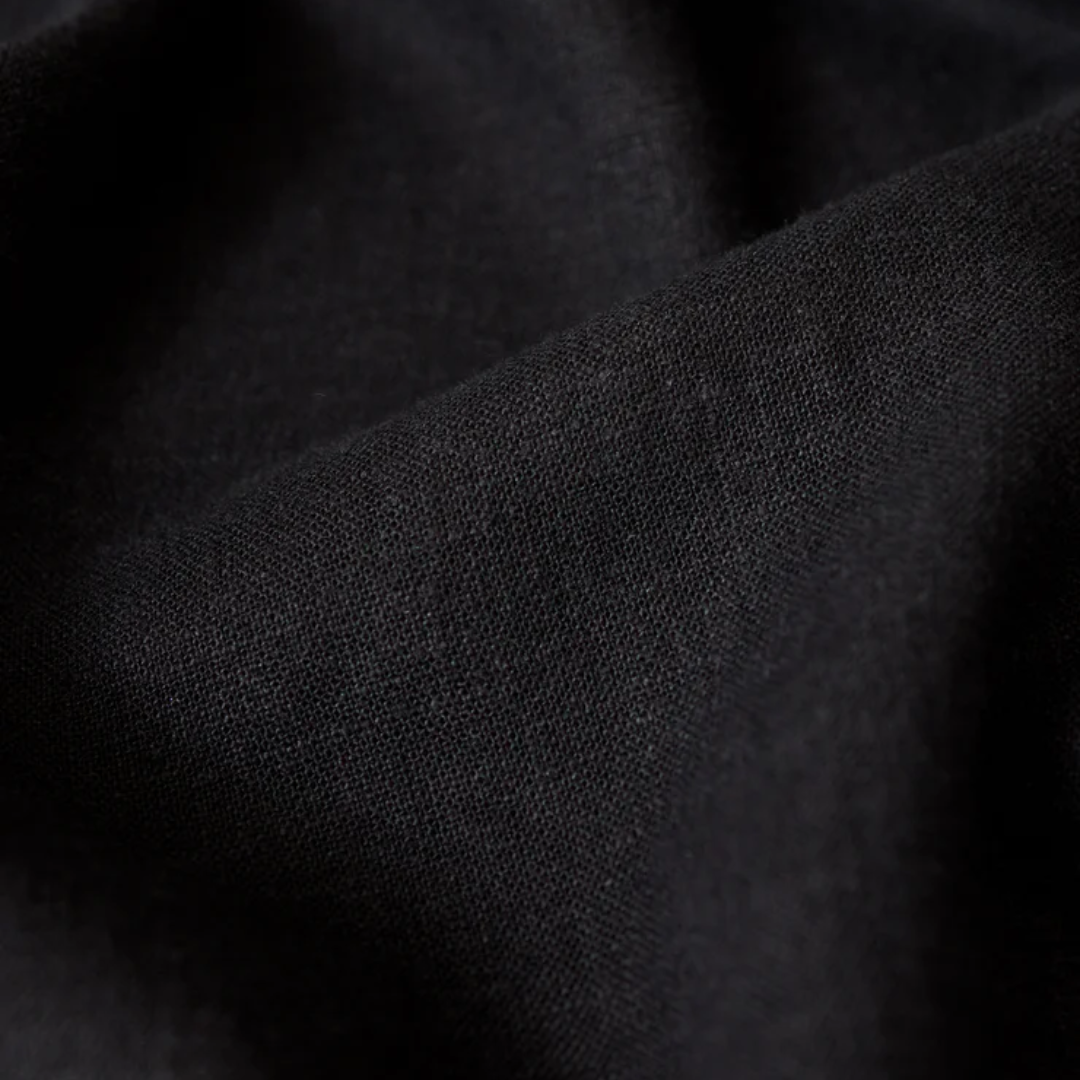 La Belle Linen Cropped Top in Black