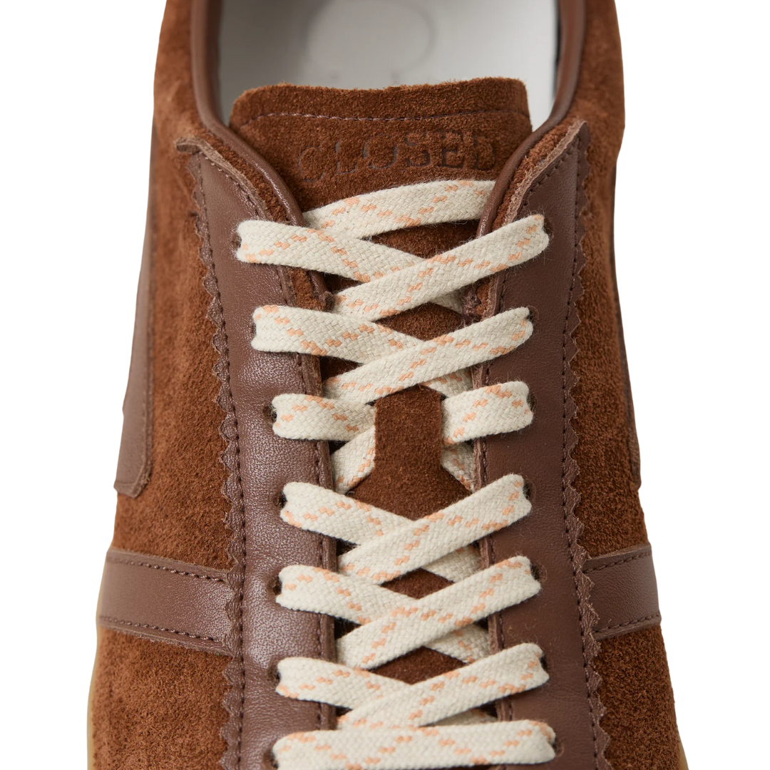 Suede Sneaker in Ferro Brown