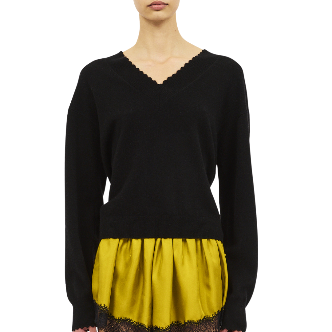 Mona V-Neck Cashmere Pullover in Noir