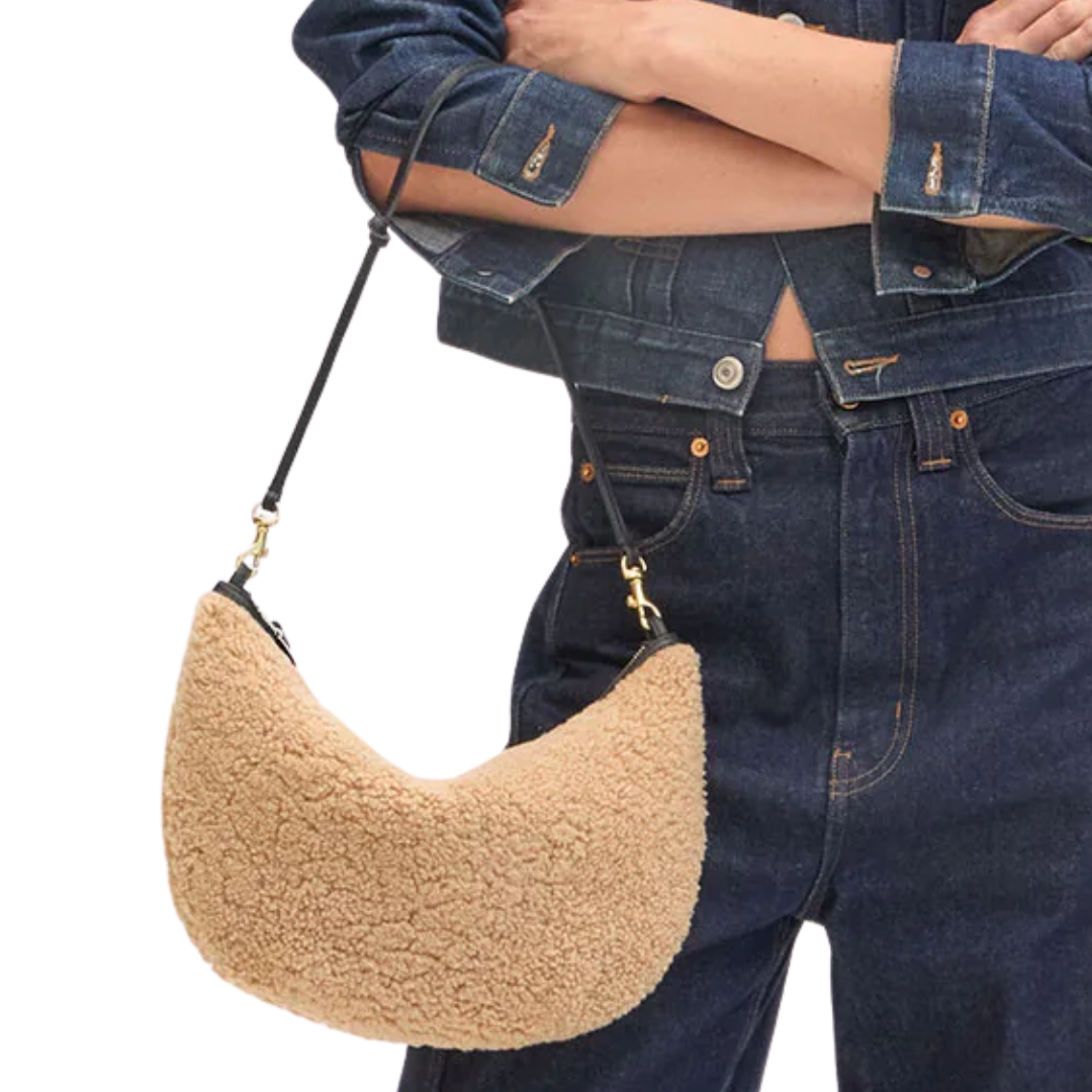 Lune in Café Au Lait