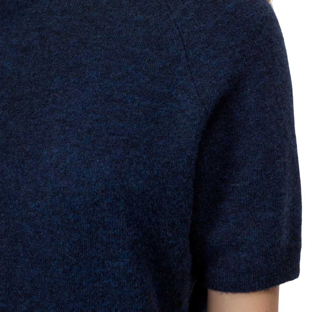 Short-Sleeved Knit in Dark Night