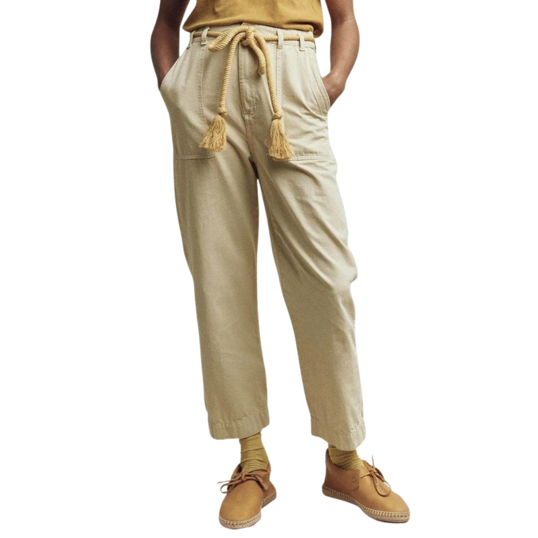 The Voyager Pant in Washed Safari