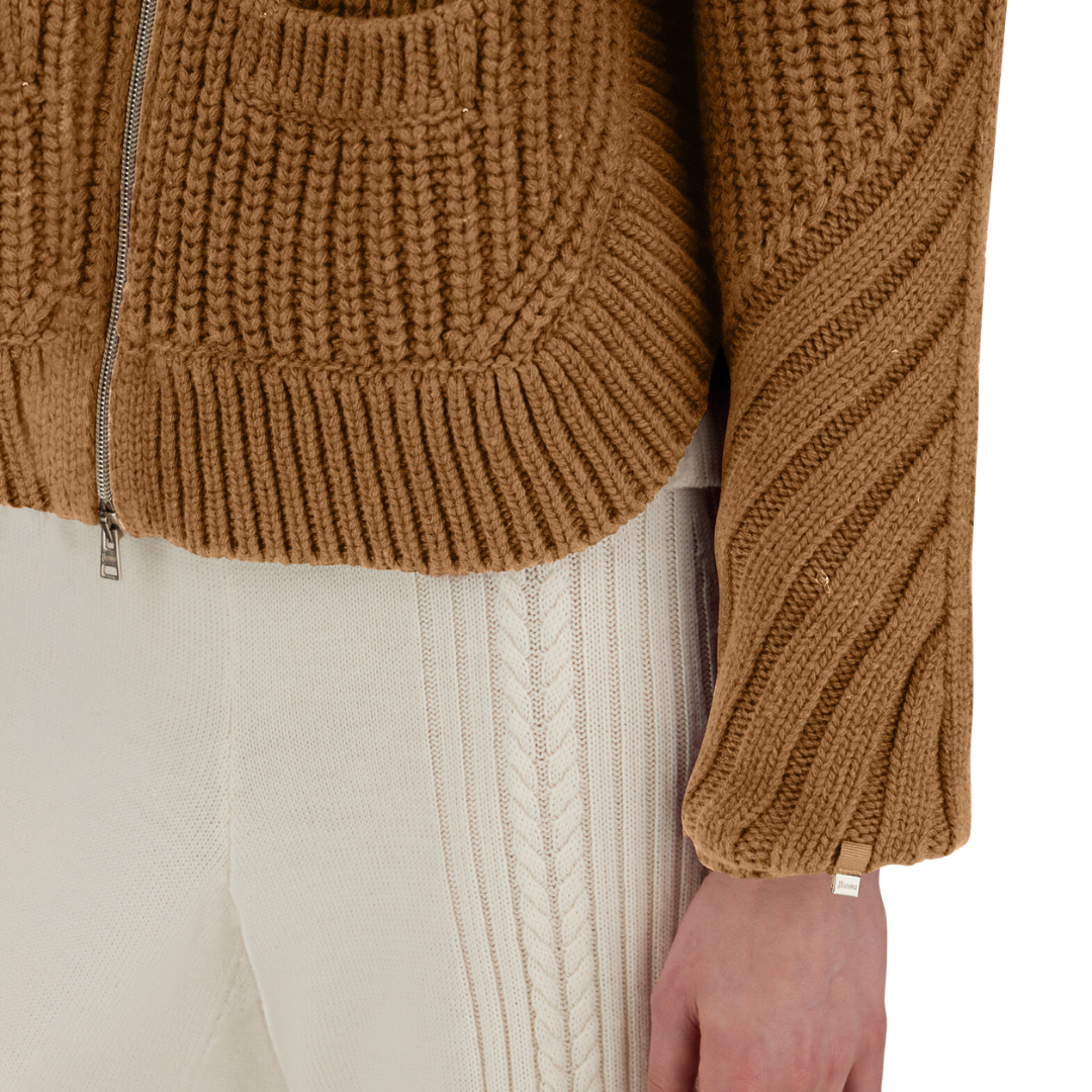 Cob Stitch Cardigan in Camel