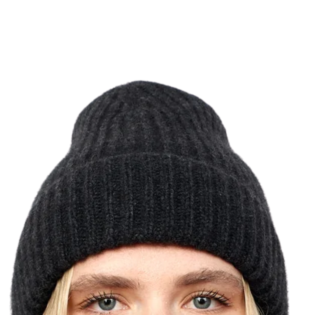 Cashmere Rib Beanie in Black