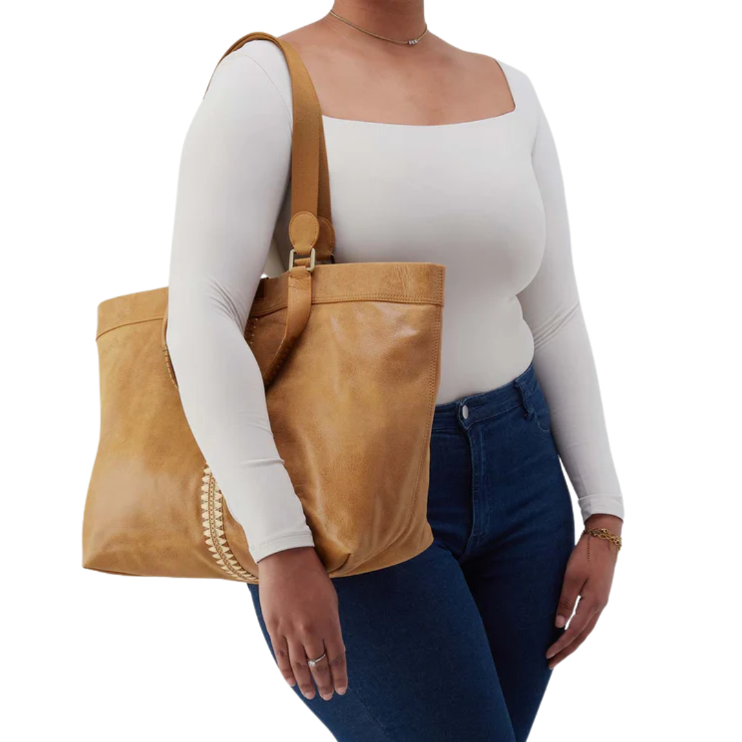 Romy Max Tote in Whiskey