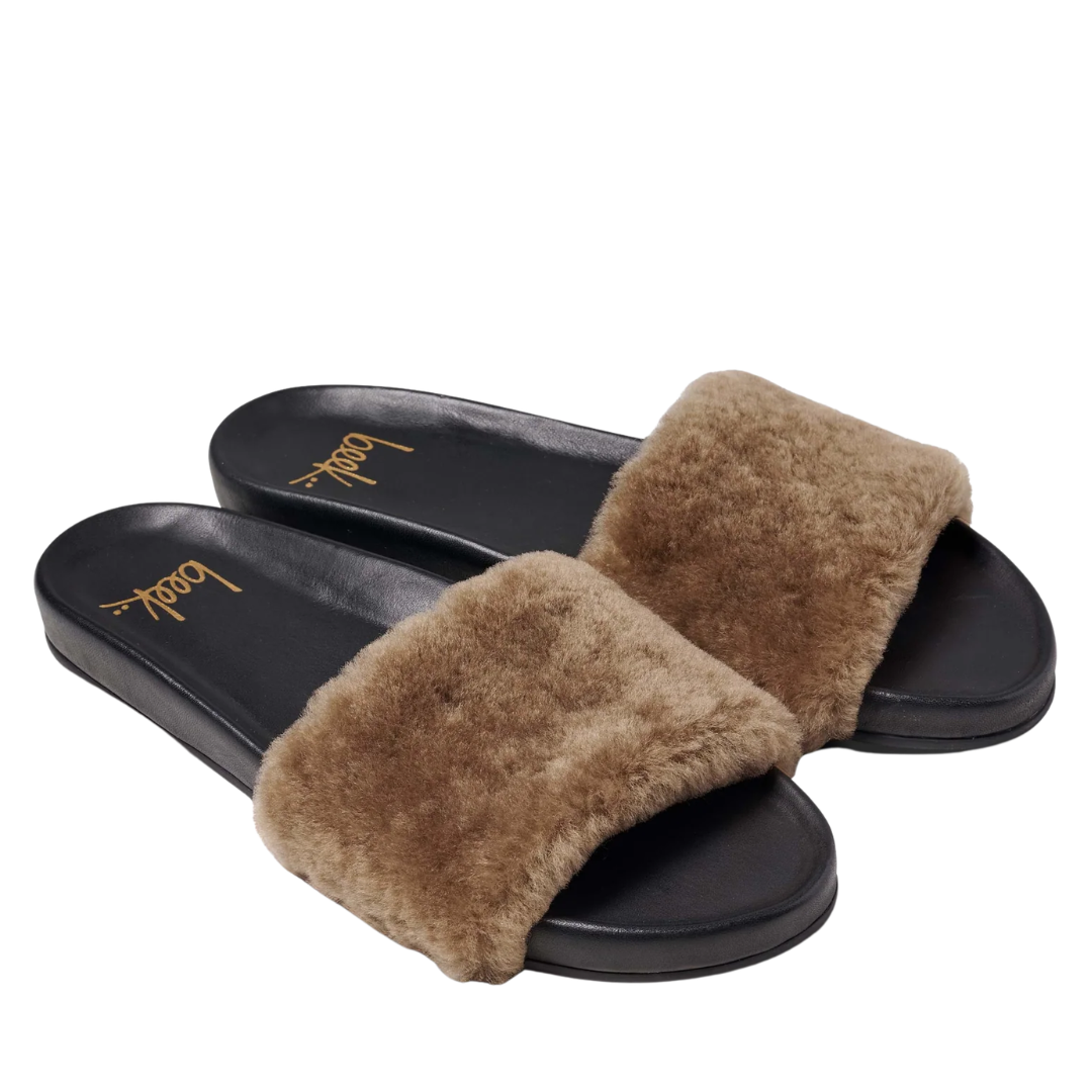 Gallito Más Shearling Slide Sandal in Bronze/Black