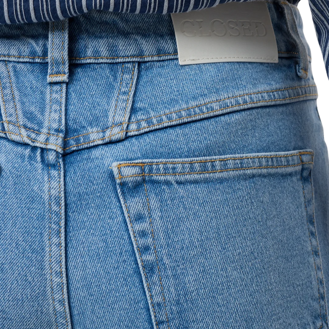 Milo Straight Jeans in Light Blue