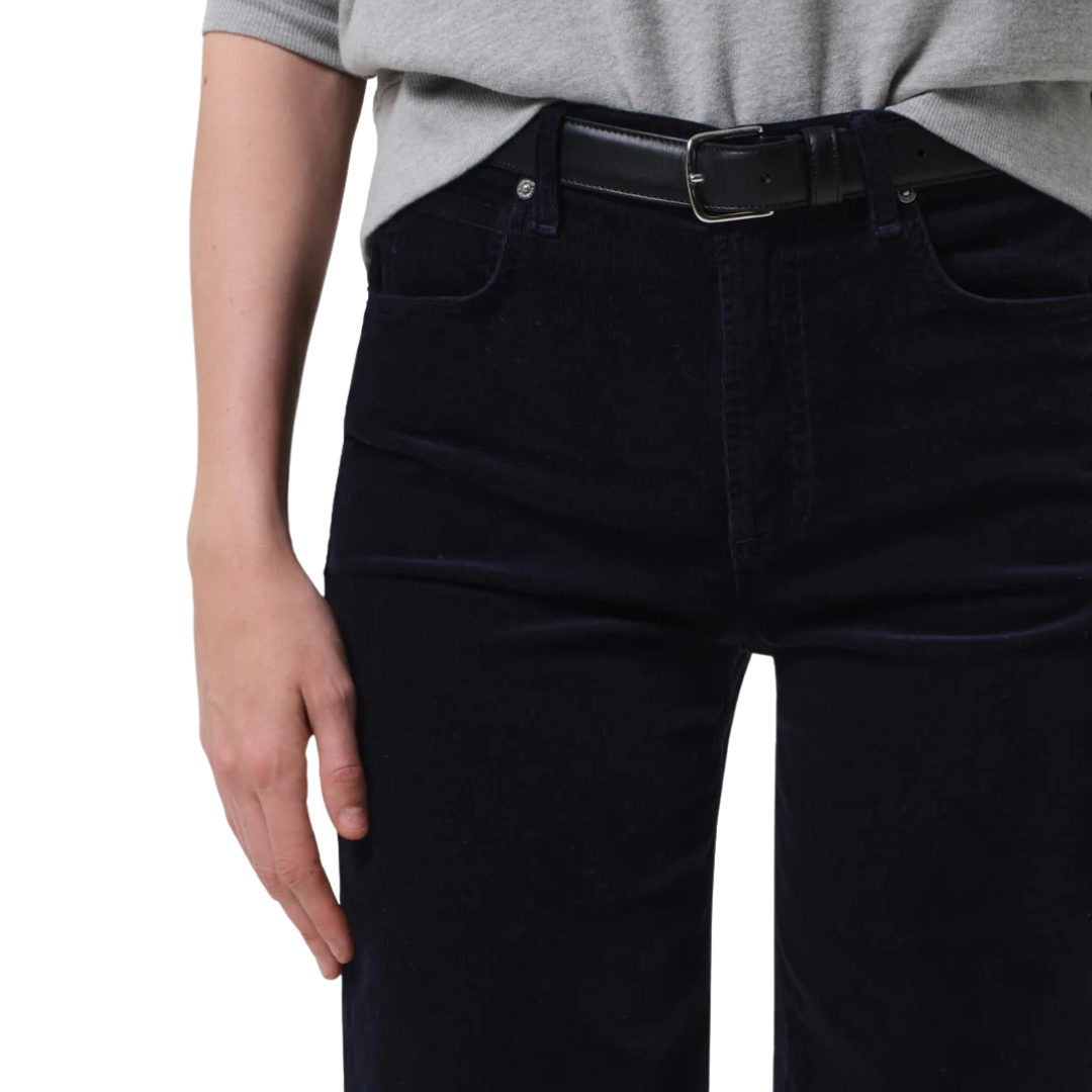 Lyra Wide Leg Crop Corduroy in Navy