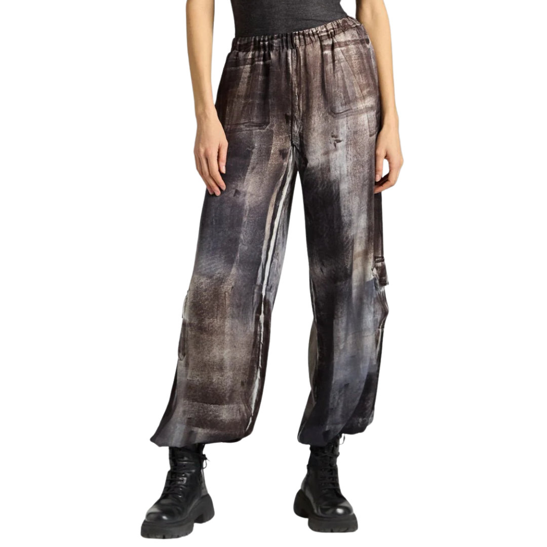 Murales Effect Silk Pants in Carruba