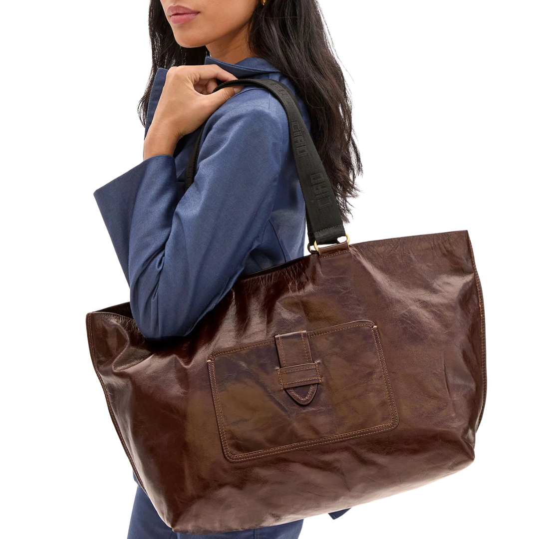 Grande Bateau Tote in Mocha