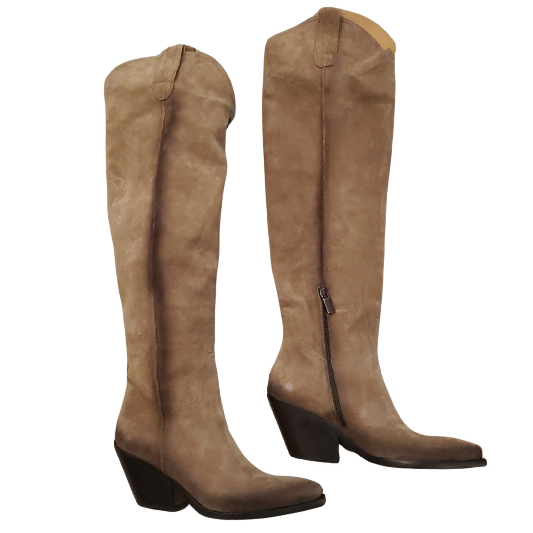 Suede Knee Boots in Sigaro Brown Black Heel