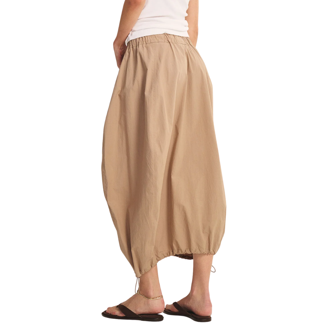 Hollis Skirt in Sahara