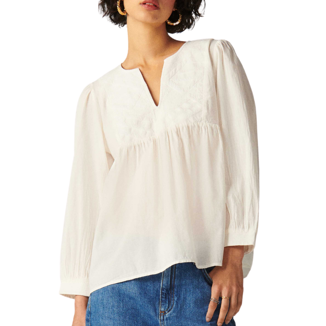 Ilo Top in Off White