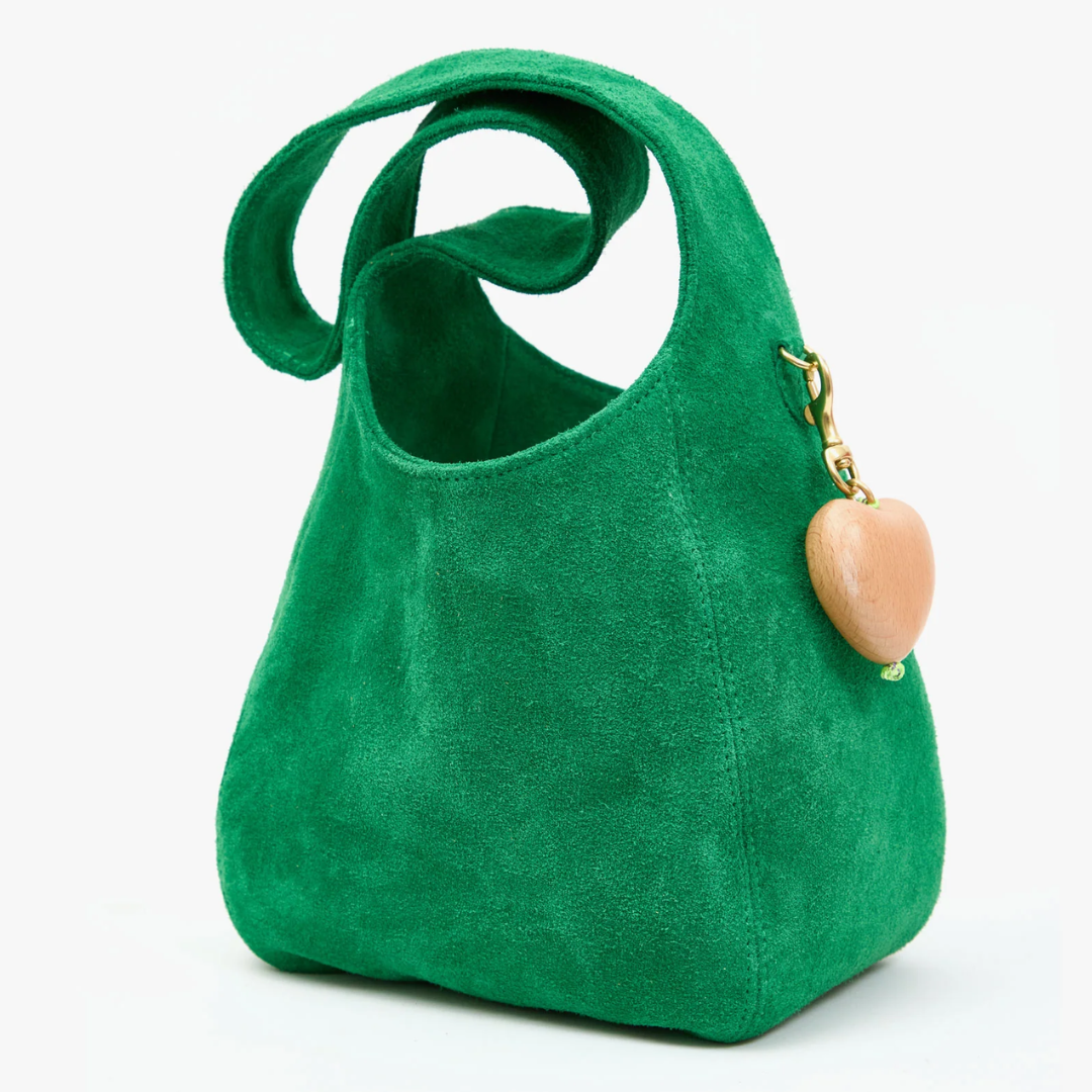 Petit Bando in Grass