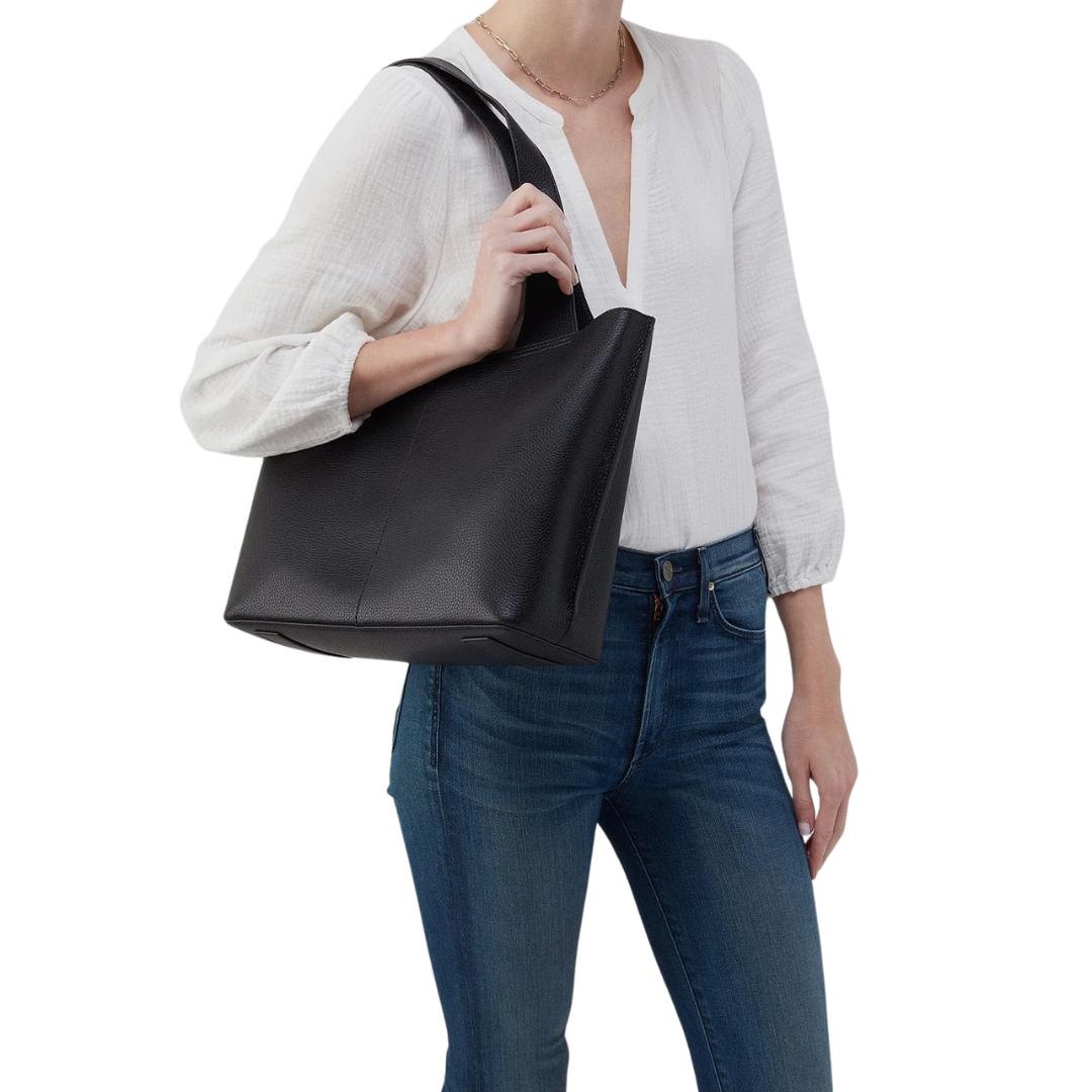 Vida Tote in Black