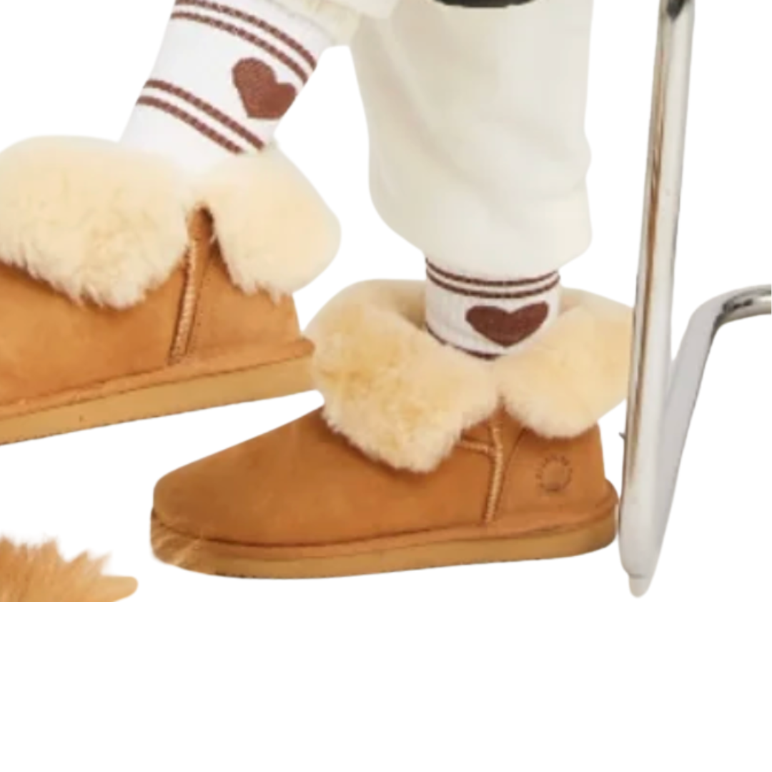 Heart Logo Socks in White/Americano