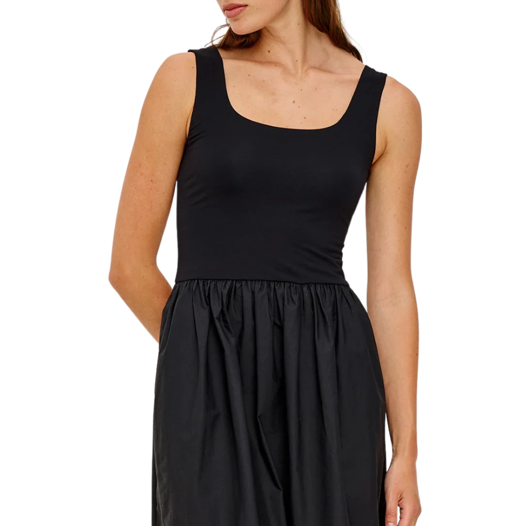 Nadya Dress in Black