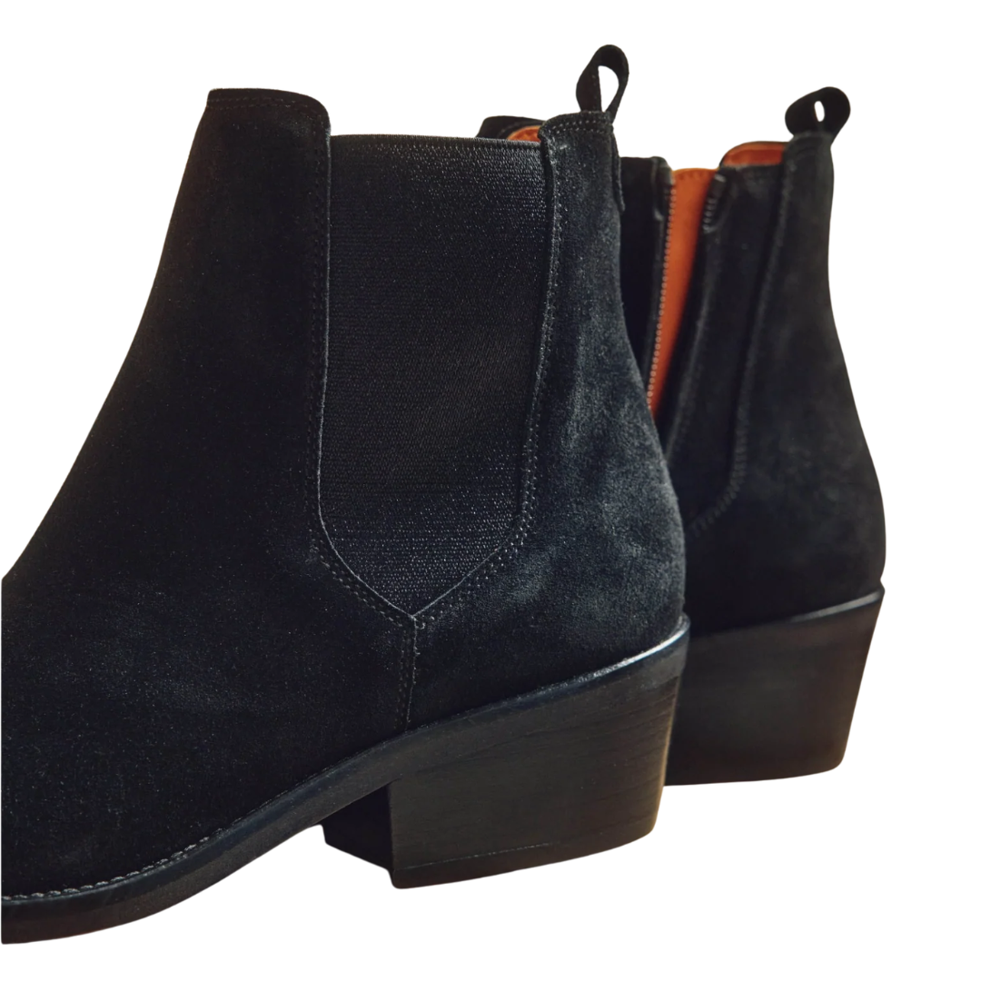 Rove Suede Boot in Black