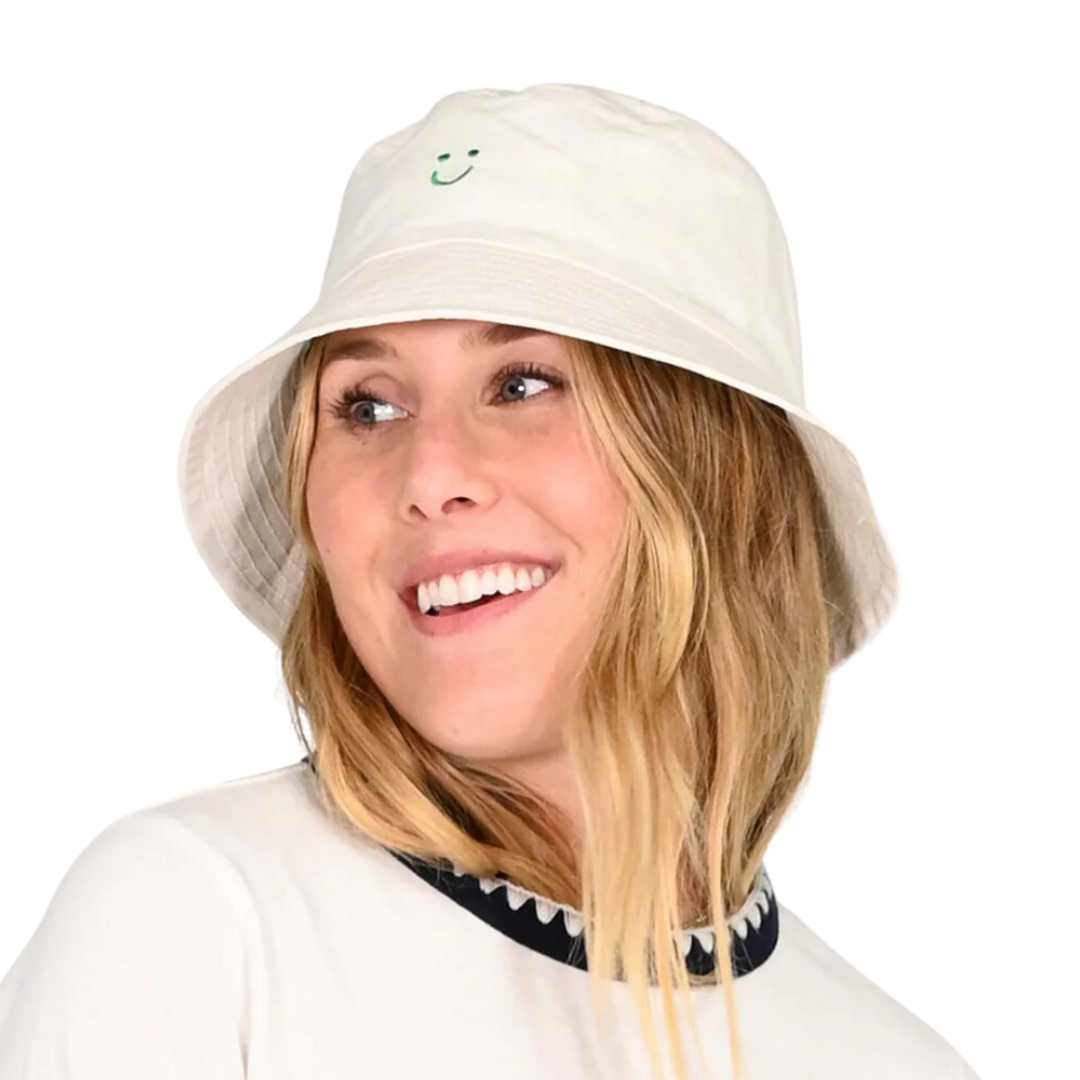 Bucket Hat in Oatmilk 