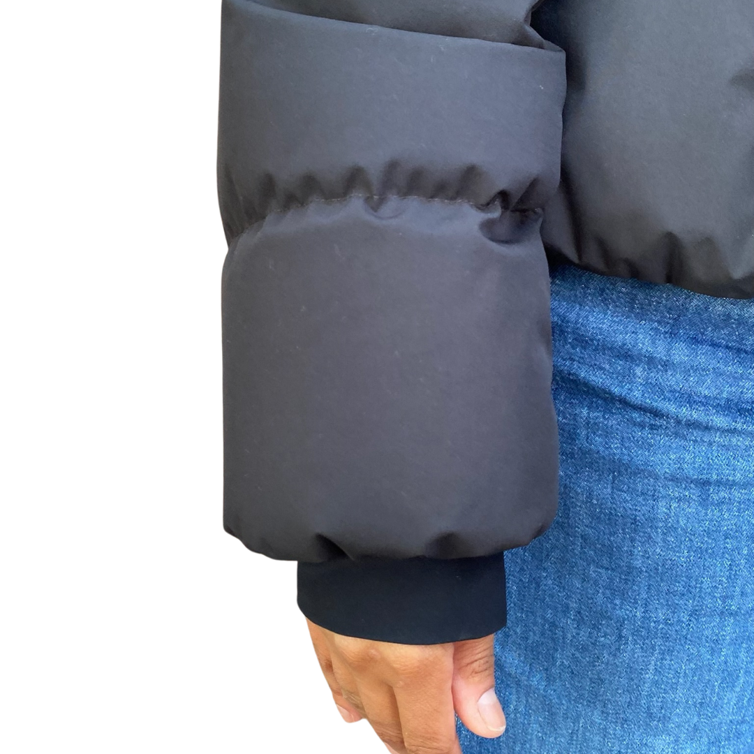 Bomber Crop Puffy in Black