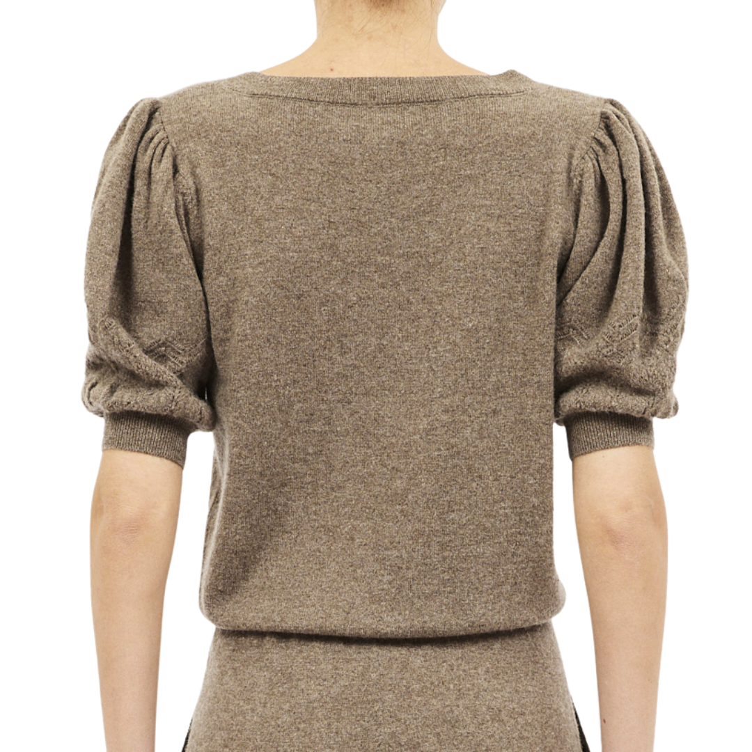 Reina Puff Cashmere Top in Driftwood