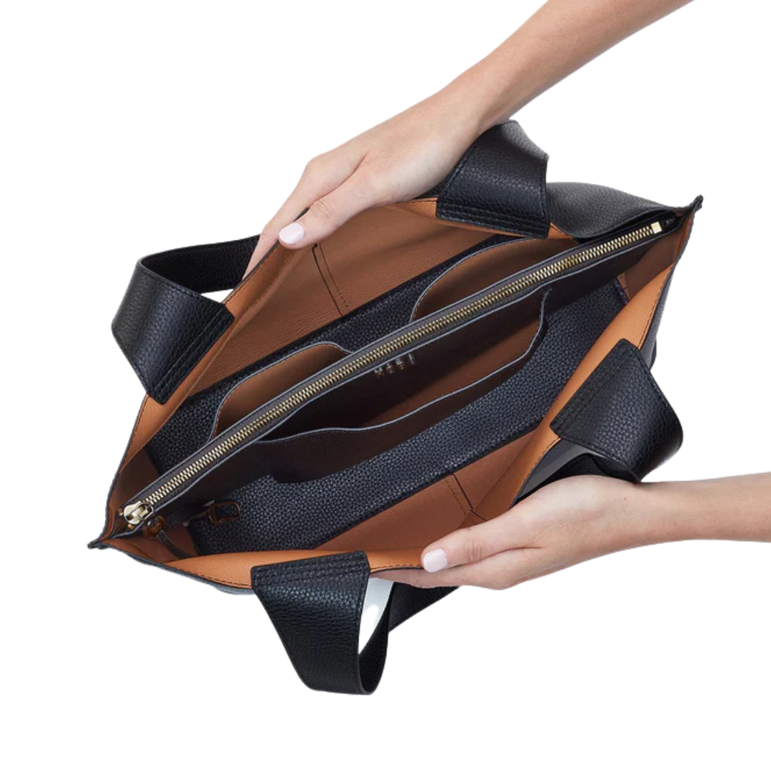 Vida Tote in Black