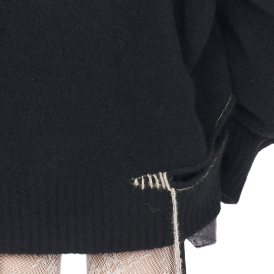 Yak Side Opening V-neck Sweater in Black