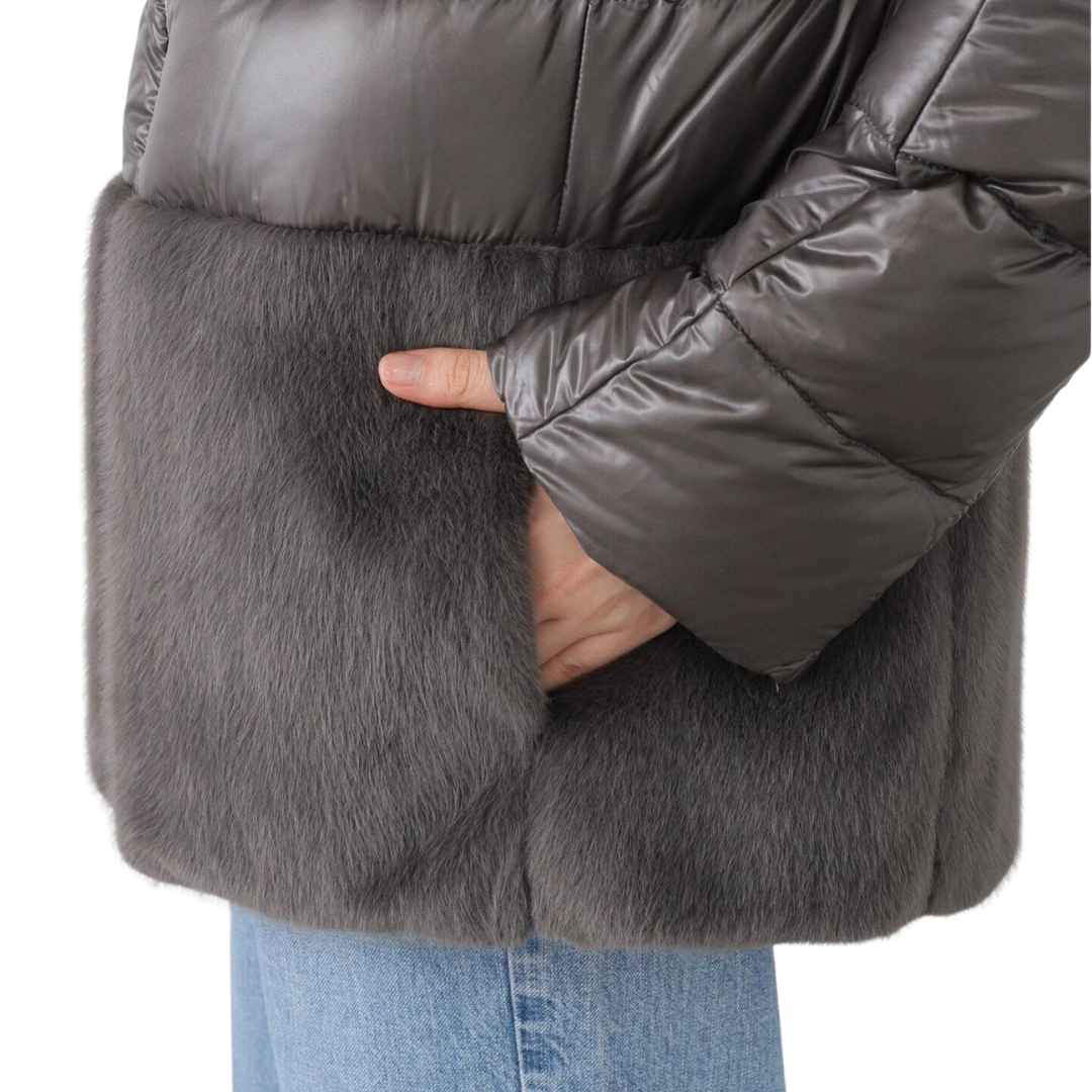 Cape in Nylon Ultralight and Lady Alternative Fur in Slate Grey