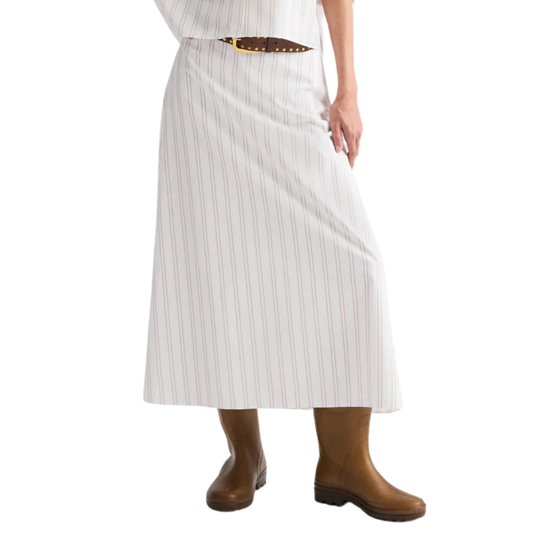 The A-Line in White/Wine