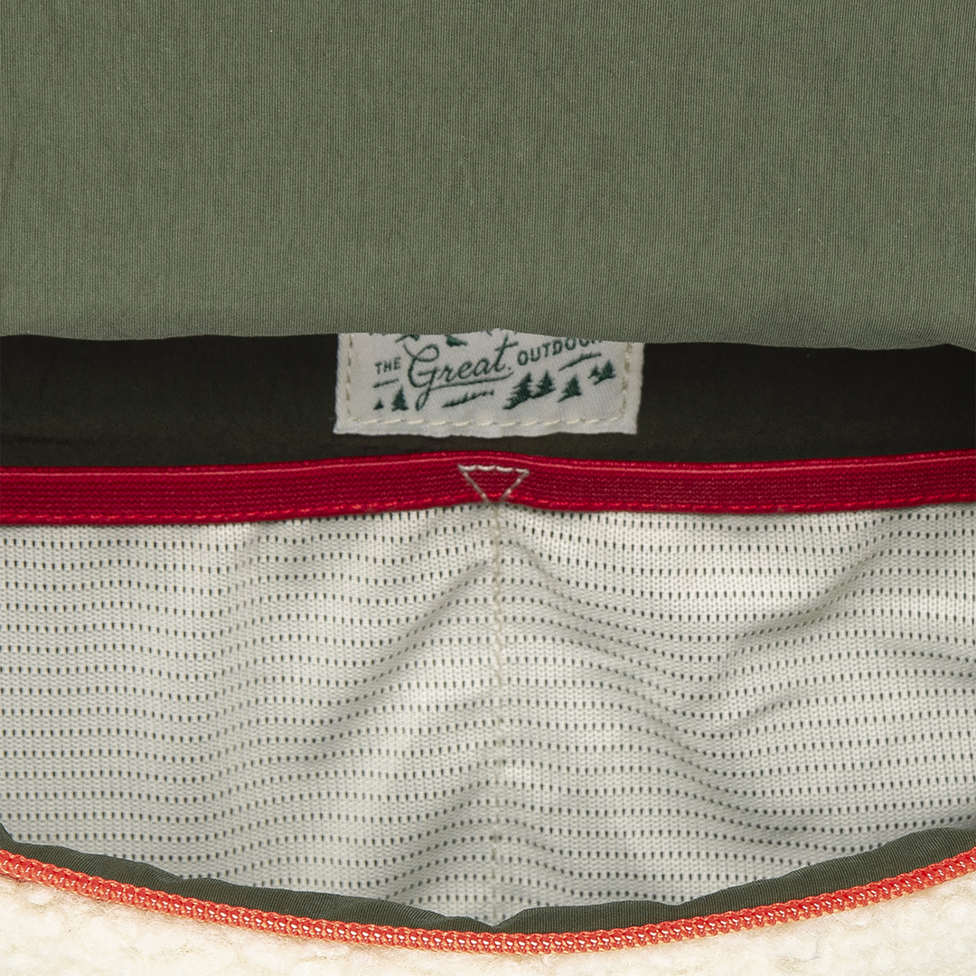 Plush Colorblock Hip-Pack in Cream & Army